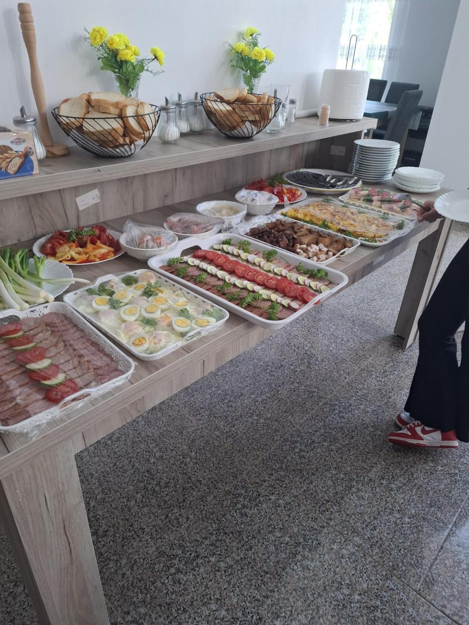 Pensiunea Paradiso Sarinasuf Luaran gambar